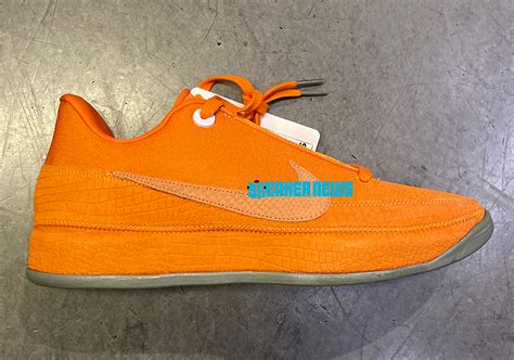 Rote Nike Sneaker 2024 .